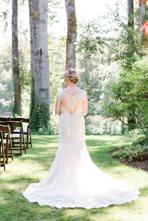 Your guide to short wedding dresses with veils - TANIIA MARAS