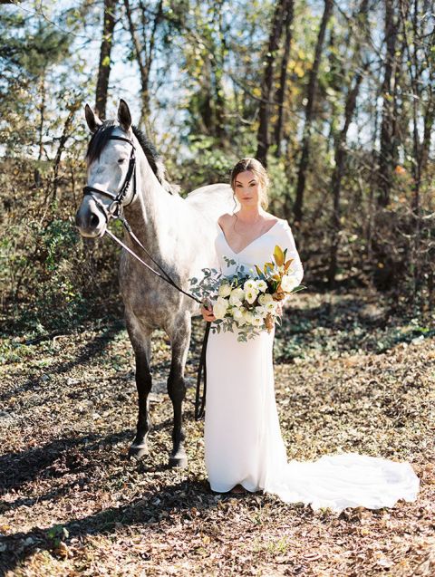 Equestrian Inspired Wedding Day for a Horse Loving Bride Hey