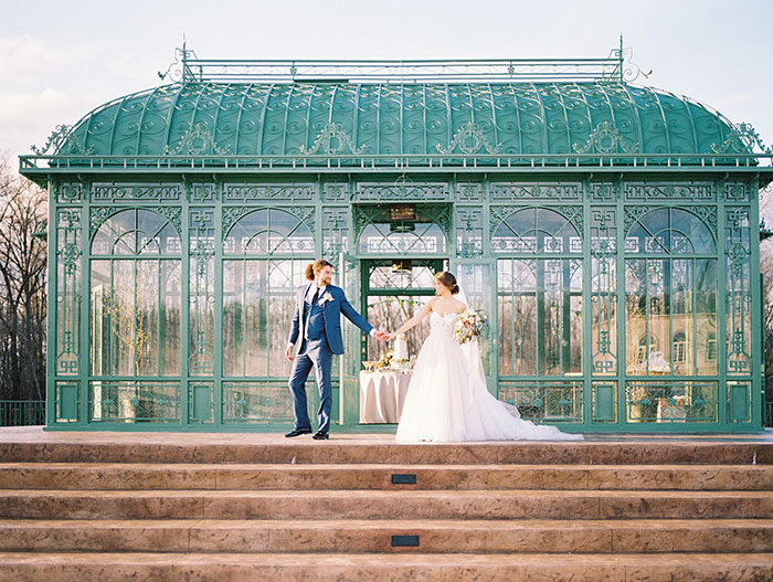 Fairy Tale Winery Wedding Ideas in the Most Green Hey