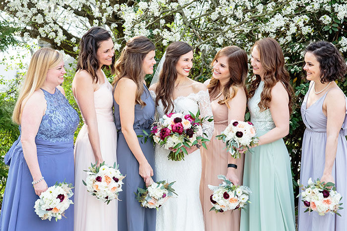 Historic Tennessee Wedding Day with Heirloom Details - Hey Wedding Lady