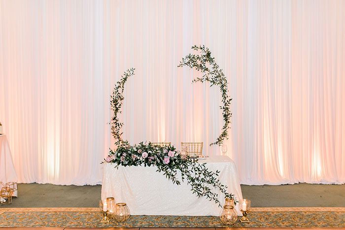 Geometric Details Give this Garden Wedding Modern Vibes - Hey Wedding Lady