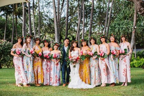 Hawaiian themed hot sale wedding dresses