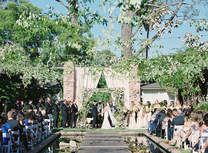 Enchanting Garden Glam for a Wedding on the American Riviera - Hey ...