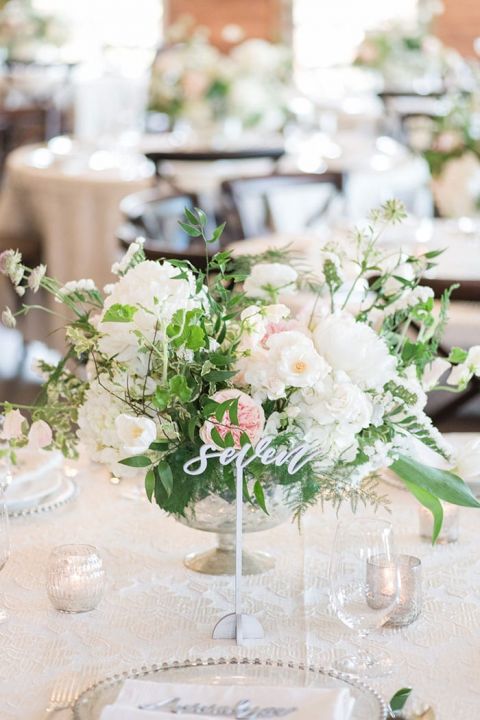 A Summer Wedding Full Of Flowers And Faith Hey Wedding Lady