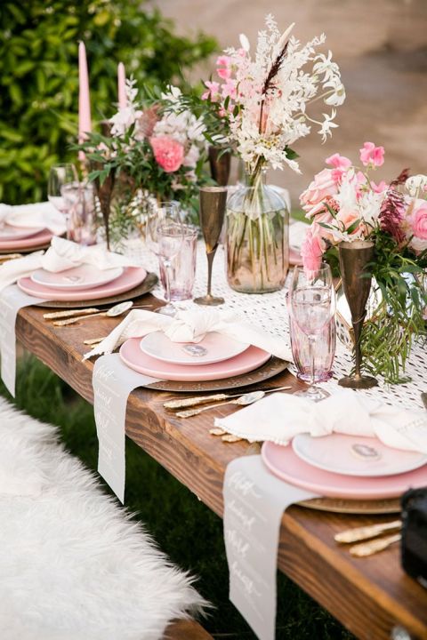 ROSE GOLD PAMPAS GRASS TABLESCAPE  Rose gold party decor, Rose gold  wedding decor, Rose gold party