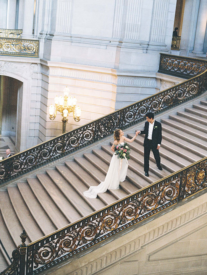 Must Have Wedding Details to Elope at City Hall - Hey Wedding Lady