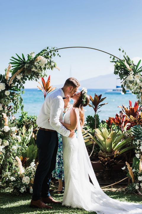hawaiian wedding dresses