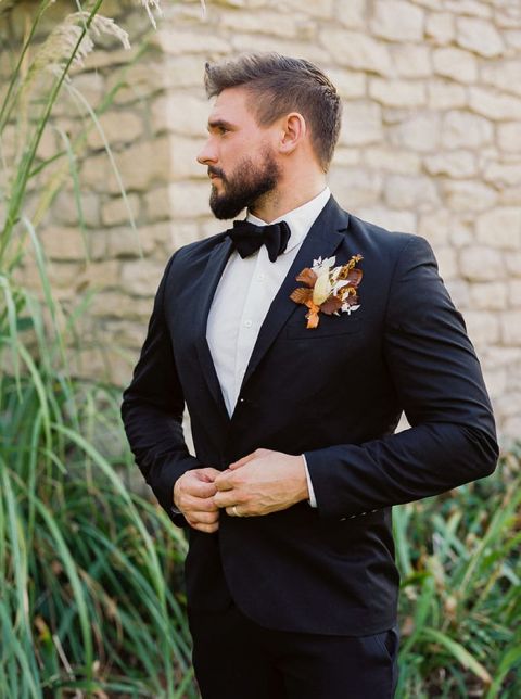 Stylish Fall Groom's Look for an Artistic Locally Sourced Wedding 