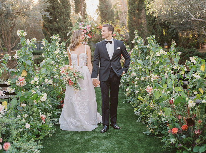 Coral Bali Wedding Style in Southern California - Hey Wedding Lady