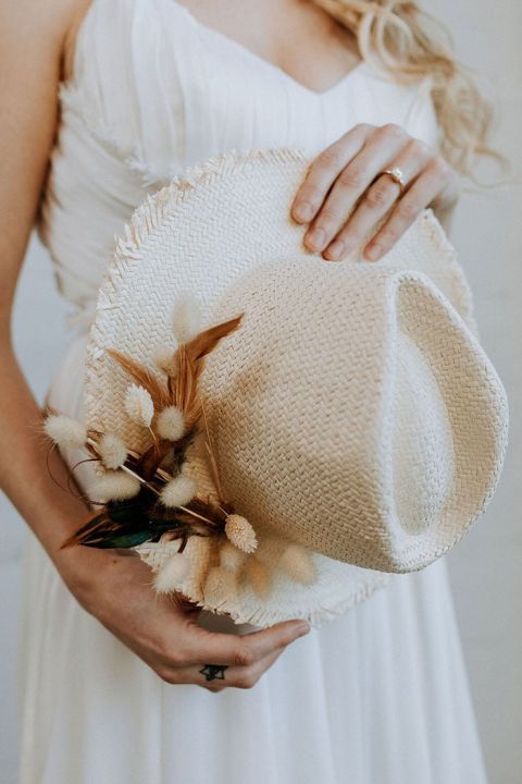Looking for the perfect Boho Bridal Accessory? This Dried Flower Hat Decor is the perfect Veil Alternative