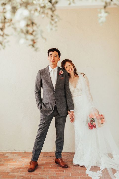 Vintage Bridal Style with a Long Lace Veil