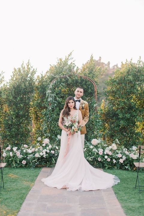 Sustainable Flowers and Gold Velvet for Golden Hour Elopement Magic