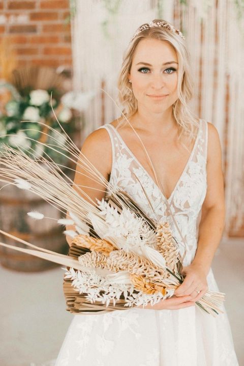 Hometown Wedding Ideas Blend Country Charm With City Chic Hey Wedding Lady
