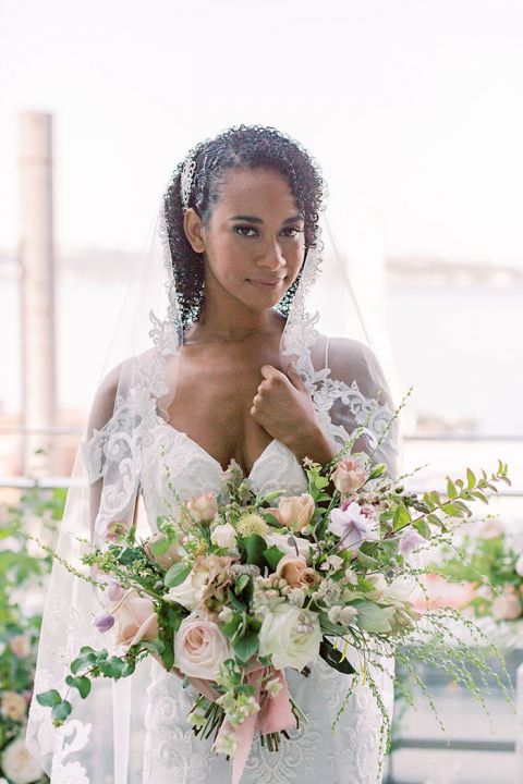 Romantic Rooftop Wedding Celebration on the Seattle Waterfront - Hey ...