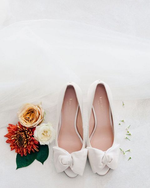 Bow Knot Bridal Shoes with Flowers for a Fall Wedding