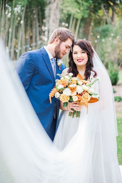 The Most Gorgeous Colors for a Fall Wedding with Family History