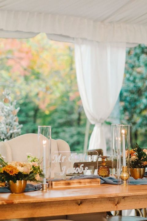 Vintage Sweetheart Table Decor with Gorgeous Colors for a Fall Wedding