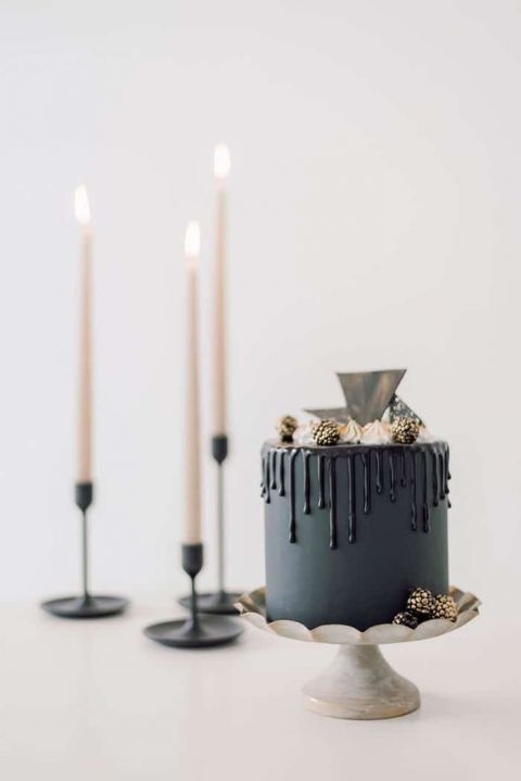 Black Wedd Cake with Ganache Drip and Gold Dusted Berries