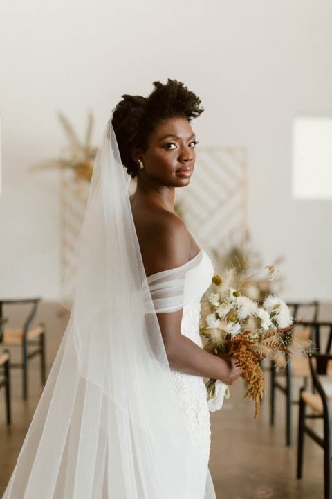 How to add Creative Patterned Details to a Chic Wedding Day - Hey ...