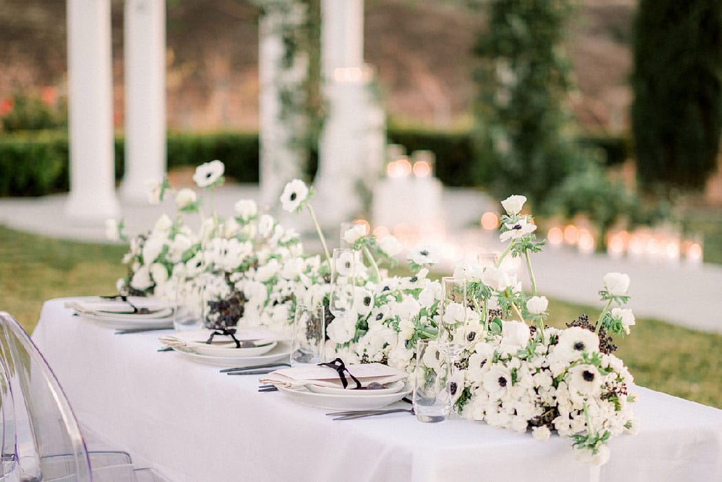 Black and White Glam Wedding Style for a Stunning Statement | Hey ...