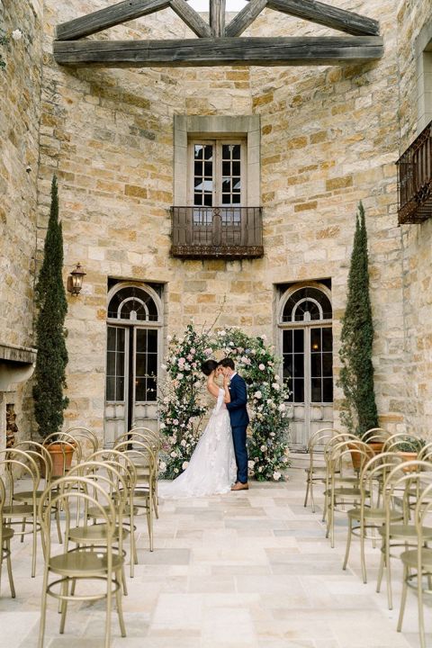 Intimate Ardeche wedding in Provence - French Wedding Style