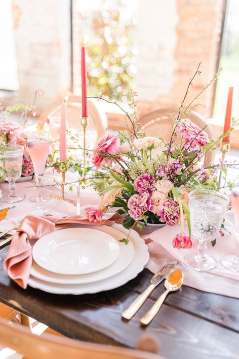 Pink and White Farm Table Wedding Centerpieces with Gold Details